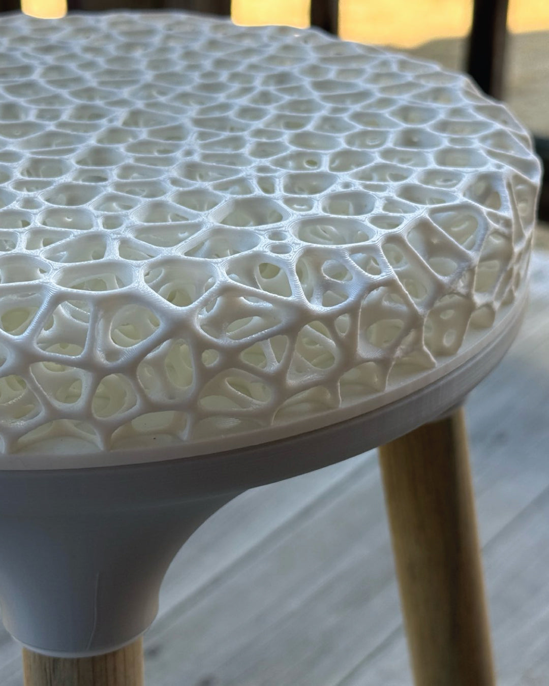 Lattice Bench